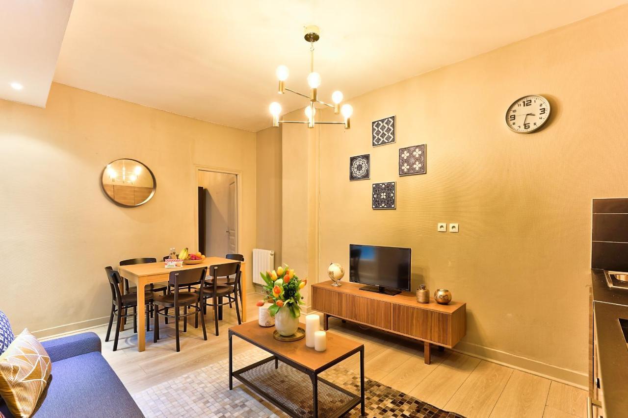 06 - Designed Flat Paris Grands Boulevards Apartment Exterior photo